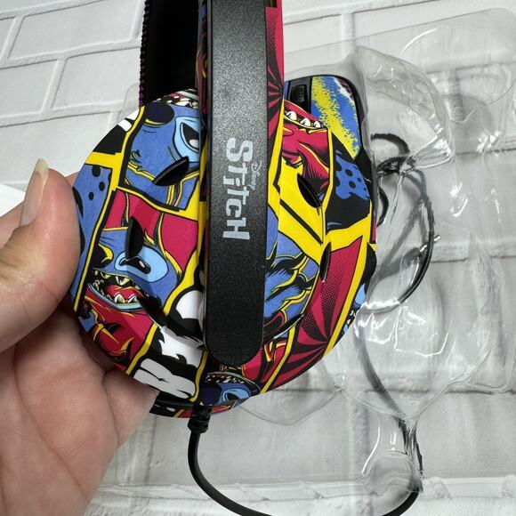 Disney Stitch Headset with Microphone and Mouse Pad Tech Bundle *Missing USB* - Picture 6 of 8